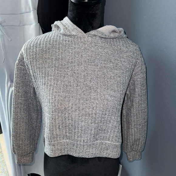 •Mia Joy sweatshirt• - Picture 1 of 2